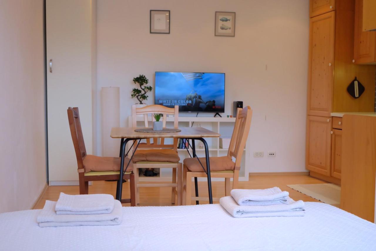 Bivalvia Apartments Koper Exterior photo